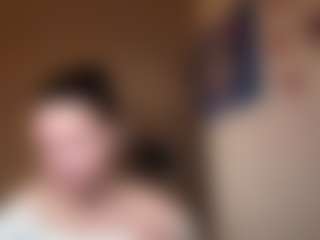 Live cam show with Niky - Public Mature on UwU Esports