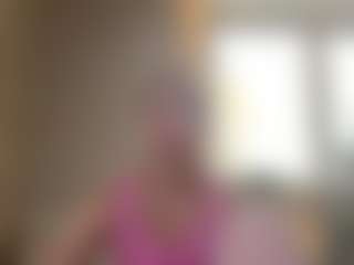 Live cam show with Niky - Mature Young Adult on Fit Hotties