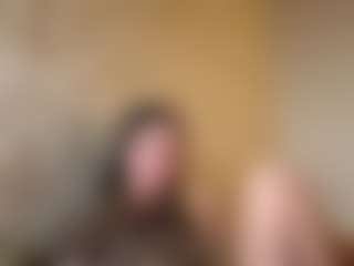 Live cam show with Niky - Interactivetoy Granny on Camsoda