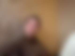 Live cam show with Niky - Blue Eyes on hotwifechat.live