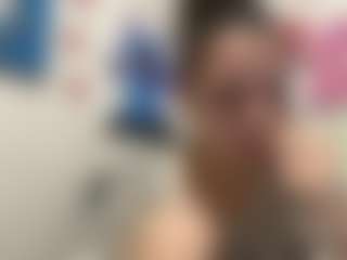 Live cam show with Niky - Hairy Pussy on Camsoda