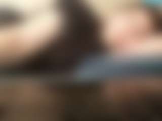 Live cam show with Eliza - Facial Piercings on SpankPalCams