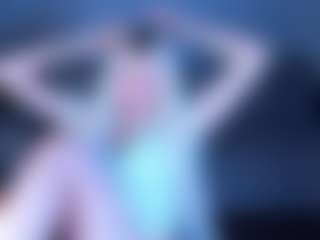 Live cam show with Catherine-Everly1 - Show on Camsoda