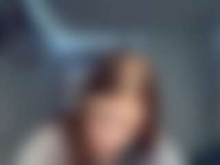 Show de cam en vivo con ChristiaQuastad - New Shaved Pussy en Camsoda