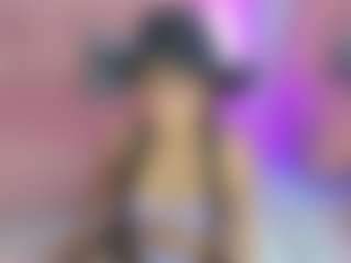 Danessacronin's Live Sex Cam Show