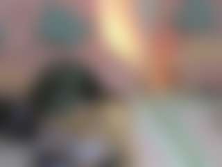 Live cam show with Danessacronin - Brown Hair on Camming Site