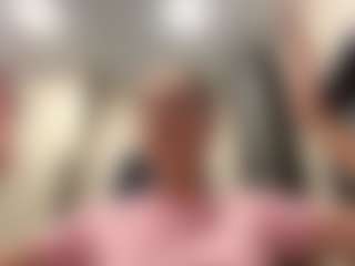 Live cam show with Candi - Teen (18+) on Camsoda