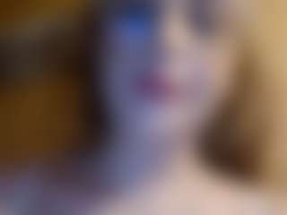 ElssaDaisy's Live Sex Cam Show