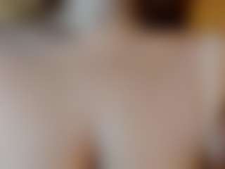 ElssaDaisy's Live Sex Cam Show