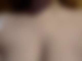 ElssaDaisy's Live Sex Cam Show