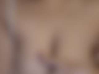 ElssaDaisy's Live Sex Cam Show