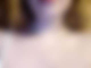 ElssaDaisy's Live Sex Cam Show
