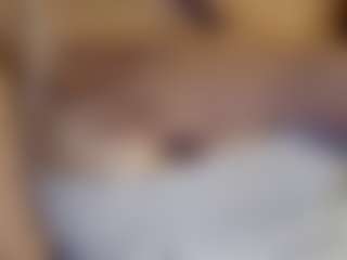 ElssaDaisy's Live Sex Cam Show