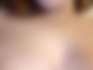 ElssaDaisy's Live Sex Cam Show