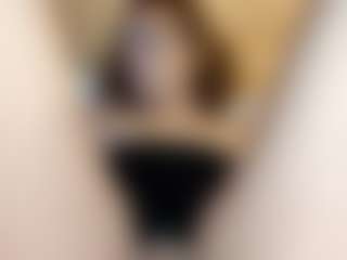 ElssaDaisy's Live Sex Cam Show