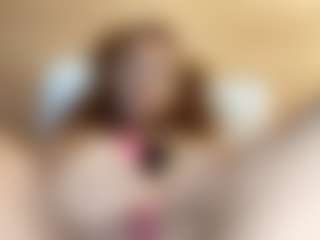 ElssaDaisy's Live Sex Cam Show