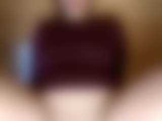 ElssaDaisy's Live Sex Cam Show