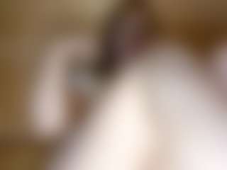 ElssaDaisy's Live Sex Cam Show