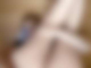 ElssaDaisy's Live Sex Cam Show