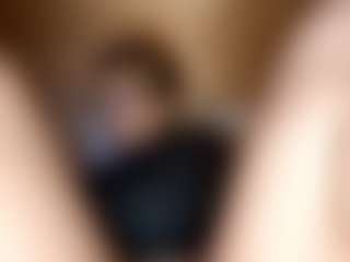 ElssaDaisy's Live Sex Cam Show