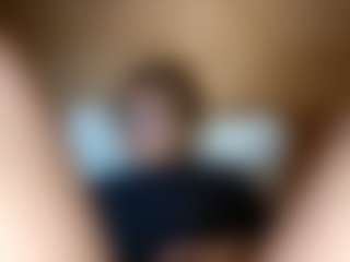 ElssaDaisy's Live Sex Cam Show