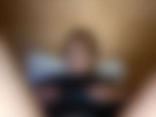 ElssaDaisy's Live Sex Cam Show