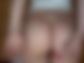 ElssaDaisy's Live Sex Cam Show