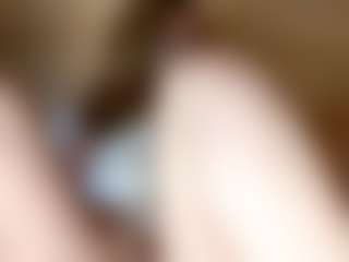 ElssaDaisy's Live Sex Cam Show