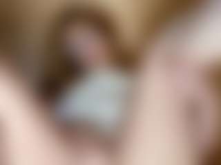 ElssaDaisy's Live Sex Cam Show