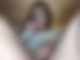 ElssaDaisy's Live Sex Cam Show