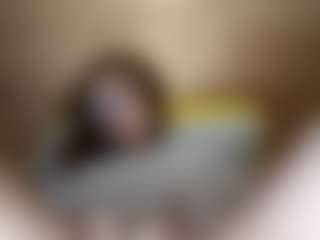 ElssaDaisy's Live Sex Cam Show