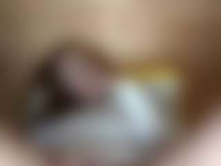 ElssaDaisy's Live Sex Cam Show