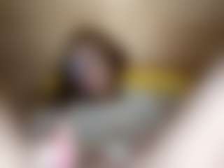 Live cam show with ElssaDaisy - BBW Toys on CamClone