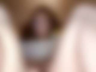 ElssaDaisy's Live Sex Cam Show
