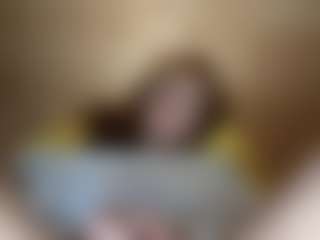ElssaDaisy's Live Sex Cam Show