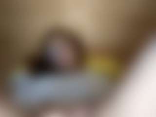 ElssaDaisy's Live Sex Cam Show