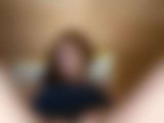 Live cam show with ElssaDaisy - Sexwebcam Curvy on WildCum