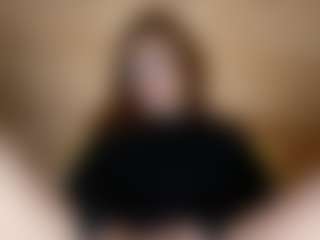 Live cam show with ElssaDaisy - Wet on WildCum