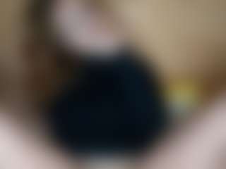 Live cam show with ElssaDaisy - Sexwebcam Brown Hair on WildCum