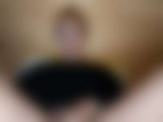 ElssaDaisy's Live Sex Cam Show