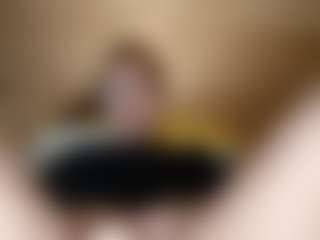 ElssaDaisy's Live Sex Cam Show