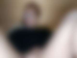 ElssaDaisy's Live Sex Cam Show