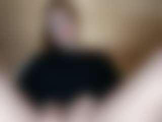 ElssaDaisy's Live Sex Cam Show