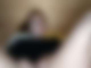 ElssaDaisy's Live Sex Cam Show