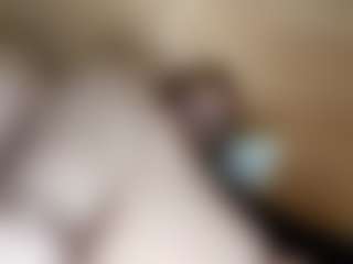 ElssaDaisy's Live Sex Cam Show