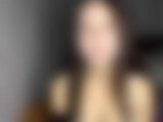 Live cam show with Stacy - Shaved Pussy on sexylive.show