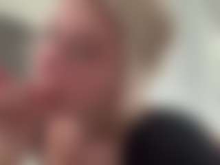 Alysa's Live Sex Cam Show