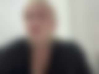 Live cam show with Alysa - Landingstrip on x69.live