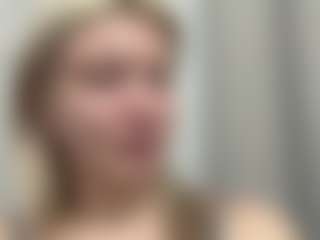 Live cam show with Lily - Blue Eyes on Hubzter Live