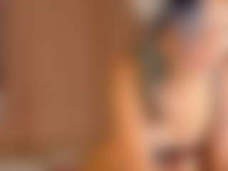Live cam show with LilyyMoon - New Brown Eyes on AdultVida.com